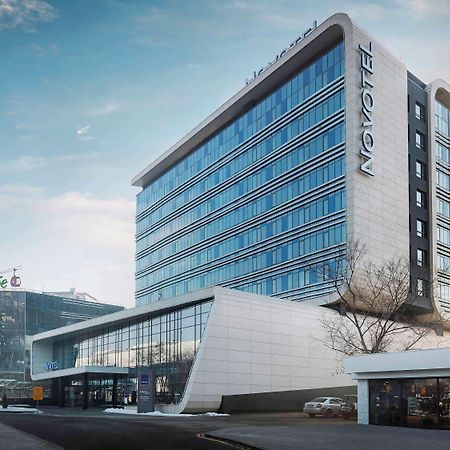 Novotel Almaty City Center Екстериор снимка