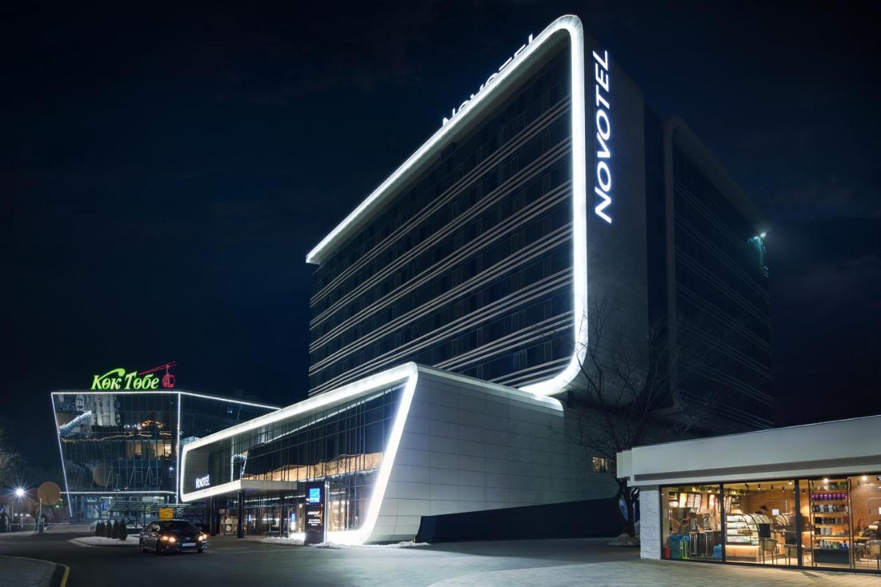 Novotel Almaty City Center Екстериор снимка
